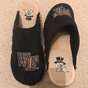 Wake Forest Demon Deacons clogs
